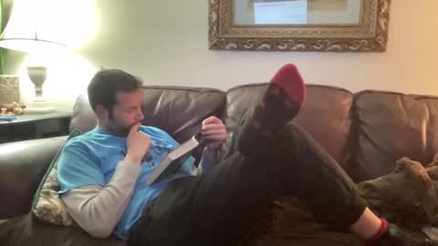 Snapshot of zorakload chatting on November 2025 11:36:02 PM Jesse online show from November 2025 11:36:02 PM