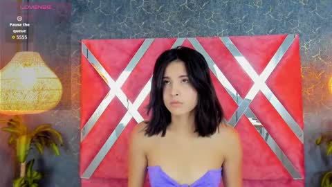 Zoe And Frienda online show from September 2025 08:45:01 PM