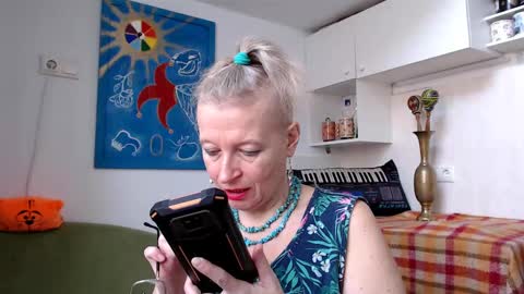 Snapshot of zosya1111 chatting on February 2025 08:18:01 AM Zosya1111 online show from February 2025 08:18:01 AM