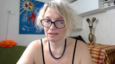 Snapshot of zosya1111 chatting on February 2025 04:13:02 PM Zosya1111 online show from February 2025 04:13:02 PM