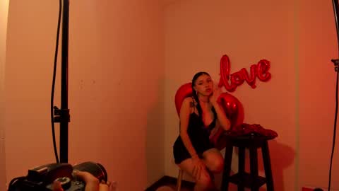Snapshot of zowi_hottiee chatting on February 2025 04:22:01 AM cintya kors online show from February 2025 04:22:01 AM