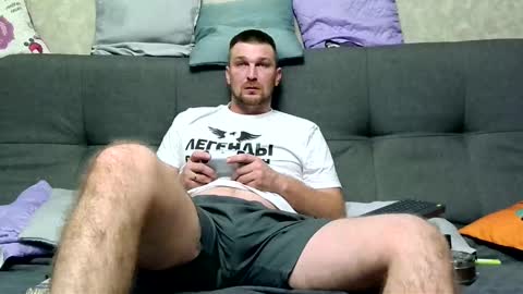 ztigrousz online show from November 2025 07:24:01 PM