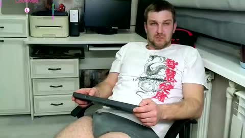 ztigrousz online show from January 2026 03:06:01 PM