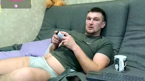 ztigrousz online show from February 2026 07:53:01 PM