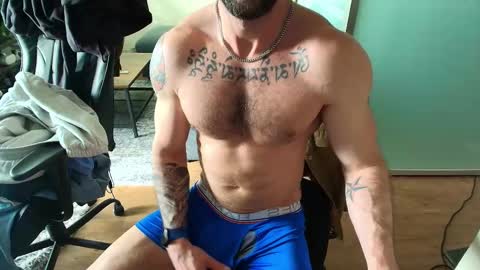 Snapshot of zuko_zen69 chatting on March 2026 04:06:02 PM Zuko online show from March 2026 04:06:02 PM