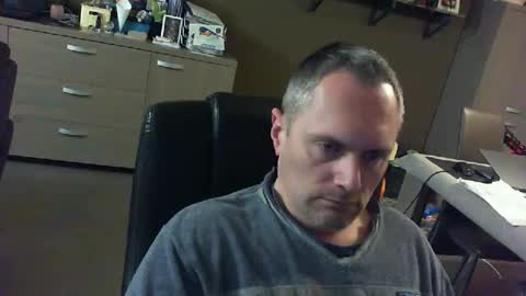 Snapshot of zultem chatting on January 2025 04:44:01 AM zultem online show from January 2025 04:44:01 AM