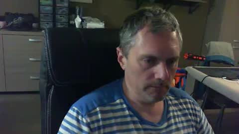 Snapshot of zultem chatting on April 2026 03:53:01 AM zultem online show from April 2026 03:53:01 AM