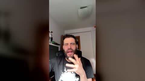 zurdineno online show from May 2026 04:37:01 PM