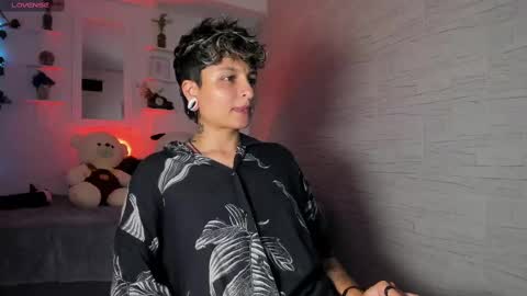 Zury Ramirez online show from October 2025 08:39:02 PM