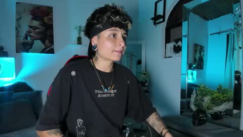 Zury Ramirez online show from November 2025 07:07:02 PM