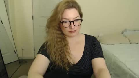 Carly online show from May 2026 08:46:02 PM