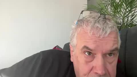 Snapshot of zwickauer1969 chatting on March 2025 08:54:02 AM zwickauer1969 online show from March 2025 08:54:02 AM