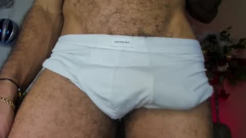 Snapshot of zyan_moreno chatting on November 2025 05:20:01 PM zyan_moreno online show from November 2025 05:20:01 PM