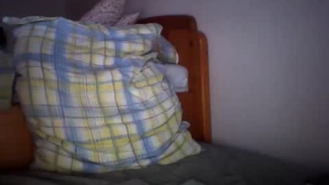 Snapshot of zyggy87 chatting on December 2025 06:41:02 AM zyggy87 online show from December 2025 06:41:02 AM