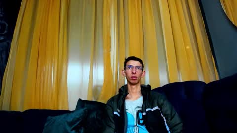 Snapshot of zyronight chatting on November 2025 07:13:02 PM Zyro Nigth online show from November 2025 07:13:02 PM