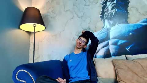 Snapshot of zyronight chatting on December 2025 07:23:02 PM Zyro Nigth online show from December 2025 07:23:02 PM