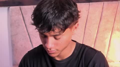 zyzz_1812 online show from January 2026 05:26:01 PM