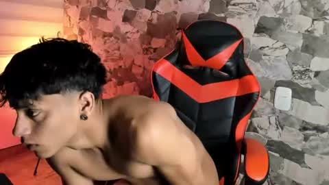zyzz_1812 online show from June 2026 01:27:01 AM