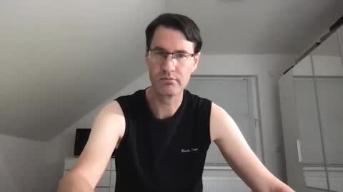 Snapshot of zzz123_cam chatting on October 2025 03:29:01 PM zzz123_cam online show from October 2025 03:29:01 PM