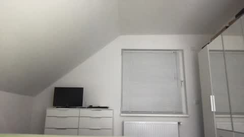 Snapshot of zzz123_cam chatting on November 2025 03:58:02 PM zzz123_cam online show from November 2025 03:58:02 PM