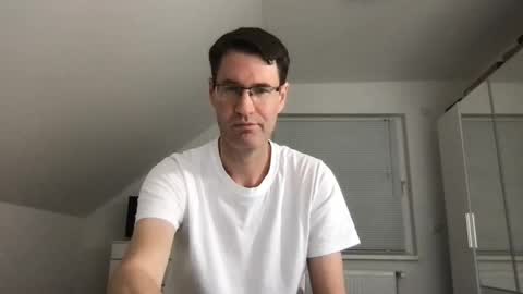 Snapshot of zzz123_cam chatting on November 2025 04:27:01 PM zzz123_cam online show from November 2025 04:27:01 PM