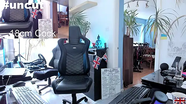 OnlineBossUK online show from March 2025 03:06:01 PM