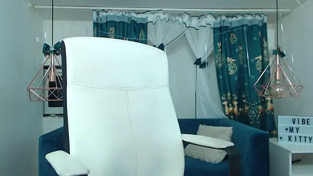 Snapshot of fuckaholicbabe_xxx chatting on March 2025 02:41:02 AM fuckaholicbabe xxx online show from March 2025 02:41:02 AM