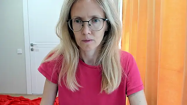 angelmommu online show from September 2025 05:52:02 AM