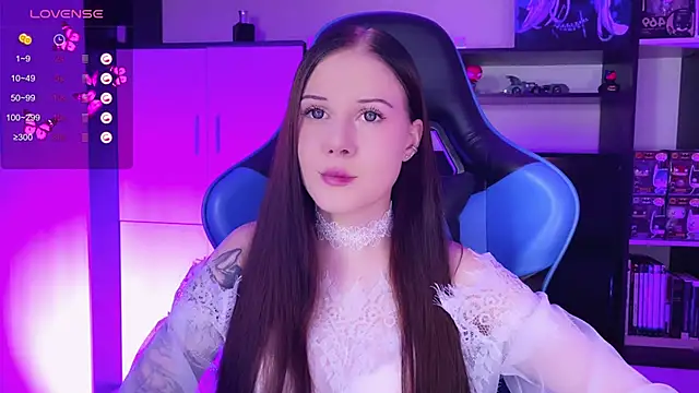 Snapshot of jasminevine chatting on December 2024 05:44:01 PM jasminevine online show from December 2024 05:44:01 PM