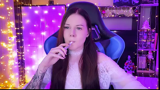 Snapshot of jasminevine chatting on December 2024 02:52:01 AM jasminevine online show from December 2024 02:52:01 AM