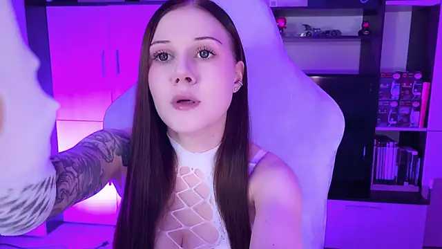 Snapshot of jasminevine chatting on January 2025 04:57:01 PM jasminevine online show from January 2025 04:57:01 PM