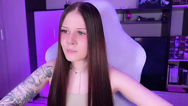 Snapshot of jasminevine chatting on October 2025 11:46:01 PM jasminevine online show from October 2025 11:46:01 PM