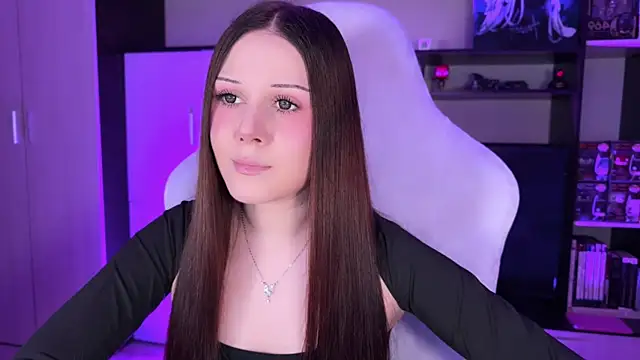 Snapshot of jasminevine chatting on November 2025 05:51:02 AM jasminevine online show from November 2025 05:51:02 AM