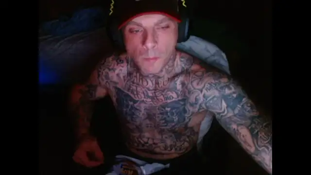 DADDY KANE8--- online show from August 2026 07:00:02 AM