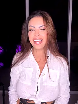 Helena Karel online show from October 2025 07:13:01 PM