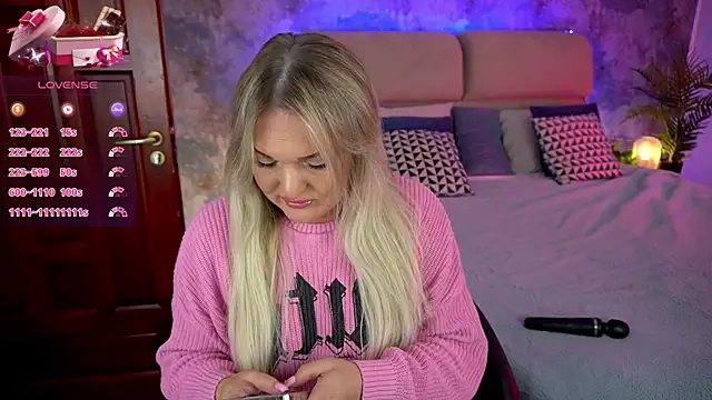 Snapshot of MissyMartinez chatting on January 2025 08:01:01 AM MissyMartinez online show from January 2025 08:01:01 AM