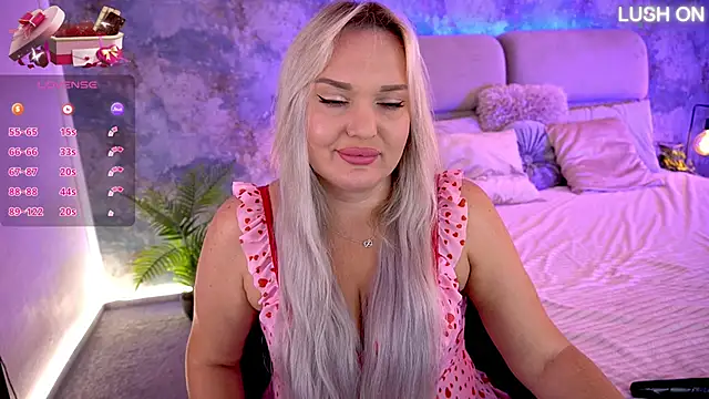 Snapshot of MissyMartinez chatting on October 2025 08:13:01 AM MissyMartinez online show from October 2025 08:13:01 AM