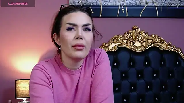 HessaHessy online show from January 2025 06:33:02 PM