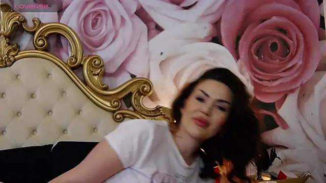 HessaHessy online show from March 2025 04:54:02 PM