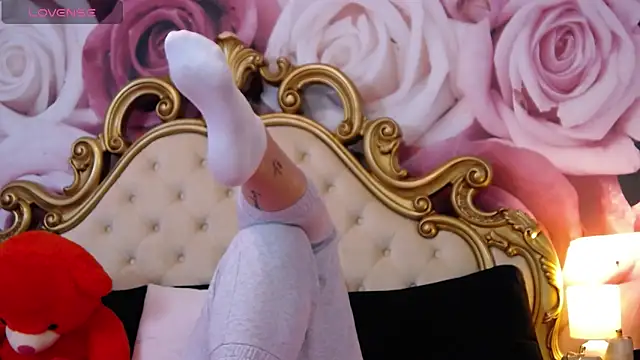 HessaHessy online show from February 2026 03:39:02 PM