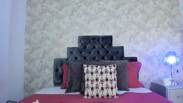 Snapshot of elizabeth_coleman chatting on December 2025 07:30:02 PM elizabeth coleman online show from December 2025 07:30:02 PM