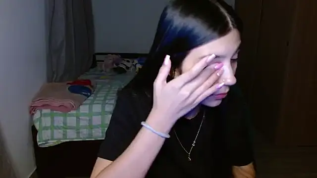 mia  lopez  online show from September 2025 02:15:02 AM