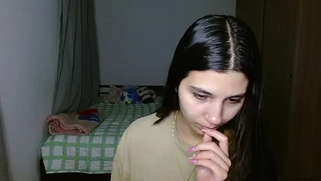 mia  lopez  online show from October 2025 01:31:02 AM