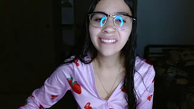 mia  lopez  online show from May 2026 01:13:02 AM