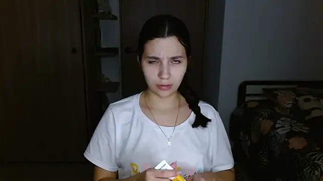 mia  lopez  online show from May 2026 04:30:01 AM