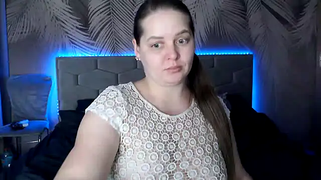 uliastar online show from January 2025 12:38:02 PM