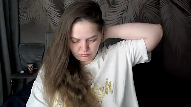 uliastar online show from January 2025 06:20:01 AM