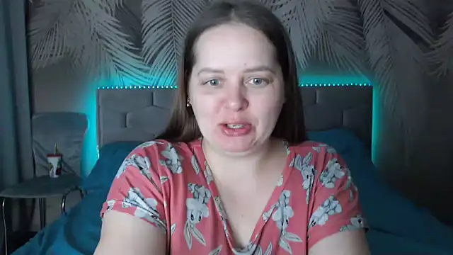 uliastar online show from March 2025 07:15:01 AM