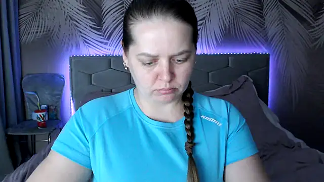 uliastar online show from March 2025 09:52:02 AM