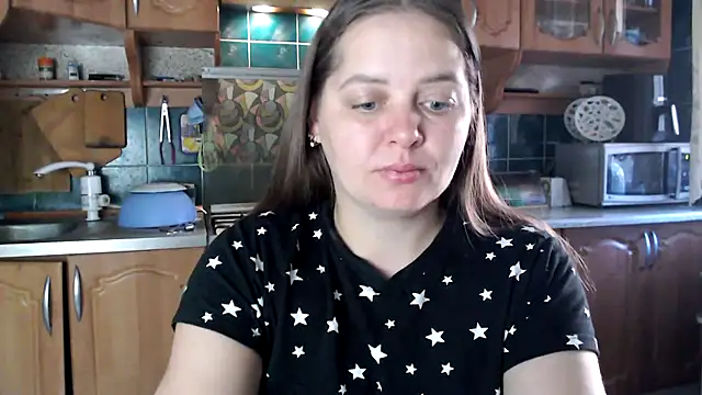 uliastar online show from September 2025 05:23:01 AM